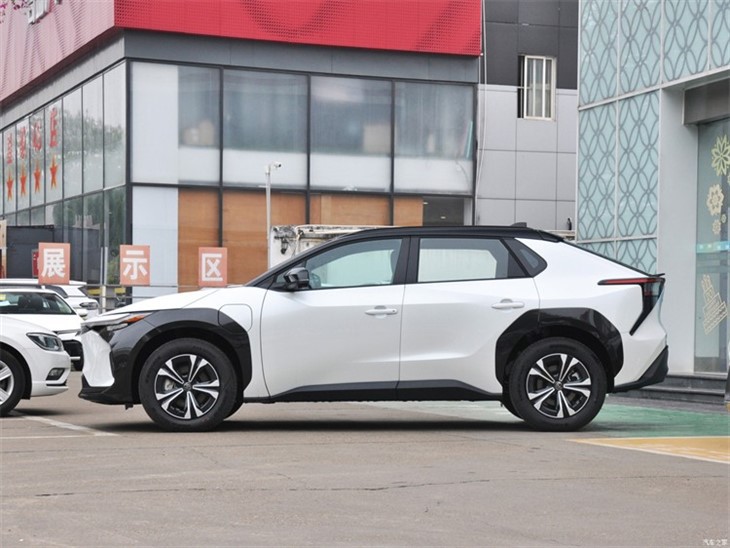 08b2ecec720e5e5061e2dbbbde0f19da_1400x0_1_q95_autohomecar__ChxkmWQqbxKAHDHnAB-vv4J7EFs031